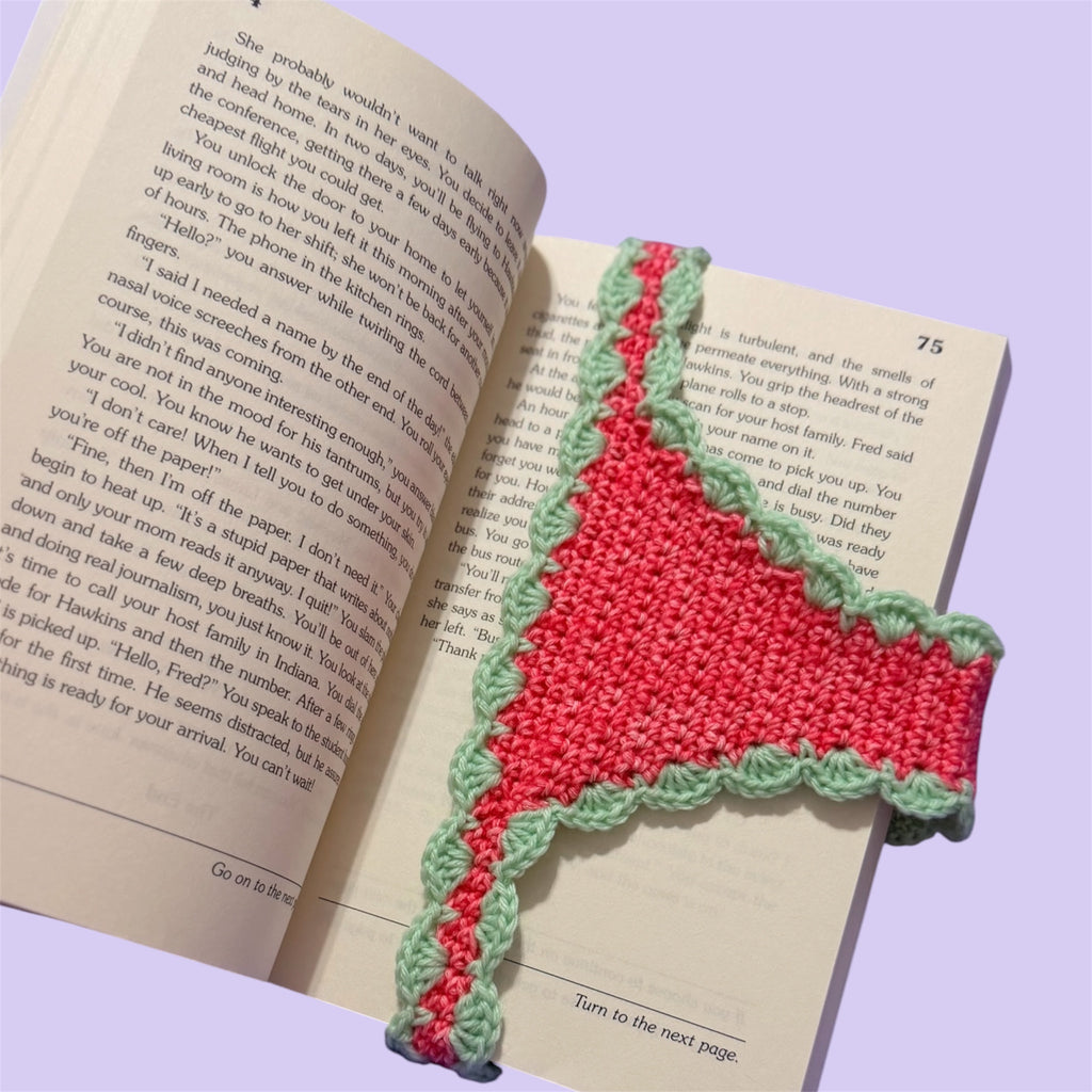 🍉 Watermelon Crochet Bookmark – Handmade & Cute Gift for Book Lovers